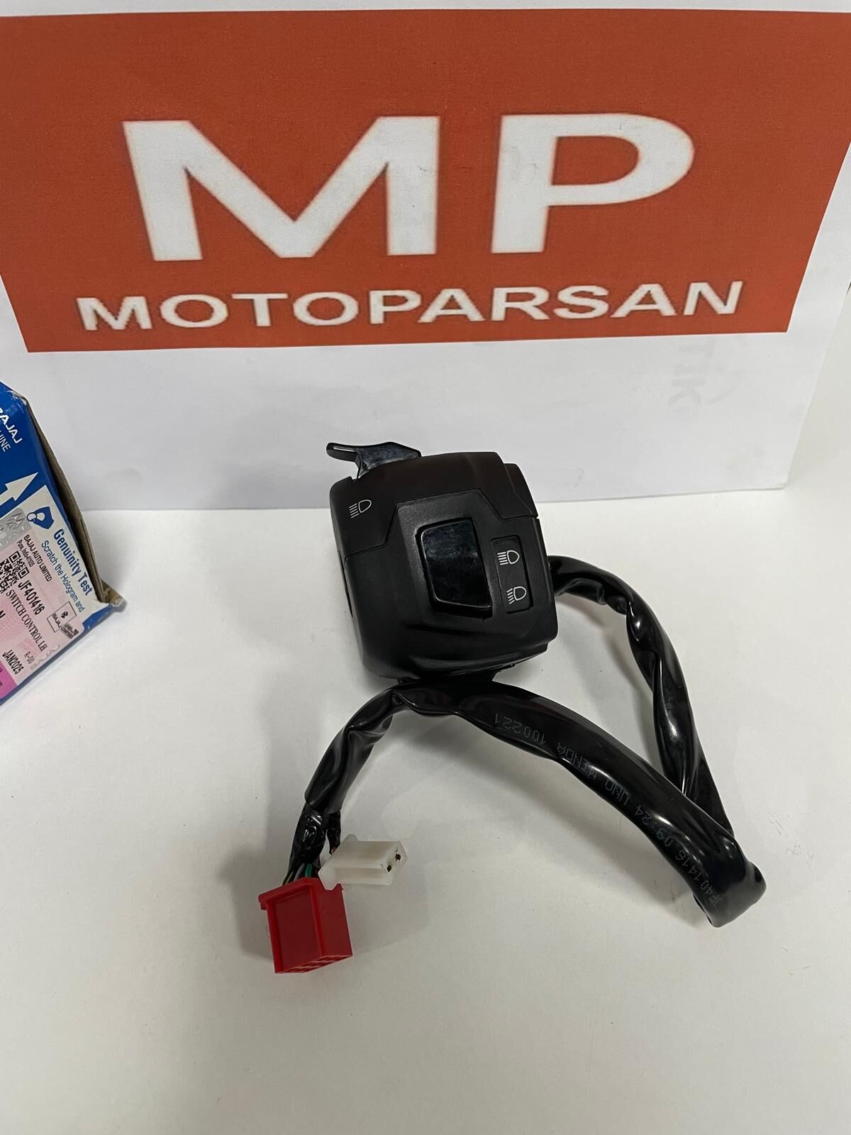 Bajaj Pulsar NS200 UG NS125 ABS Sol Kumanda Paneli düğmeleri 3 Soketli Euro 4 - 5+