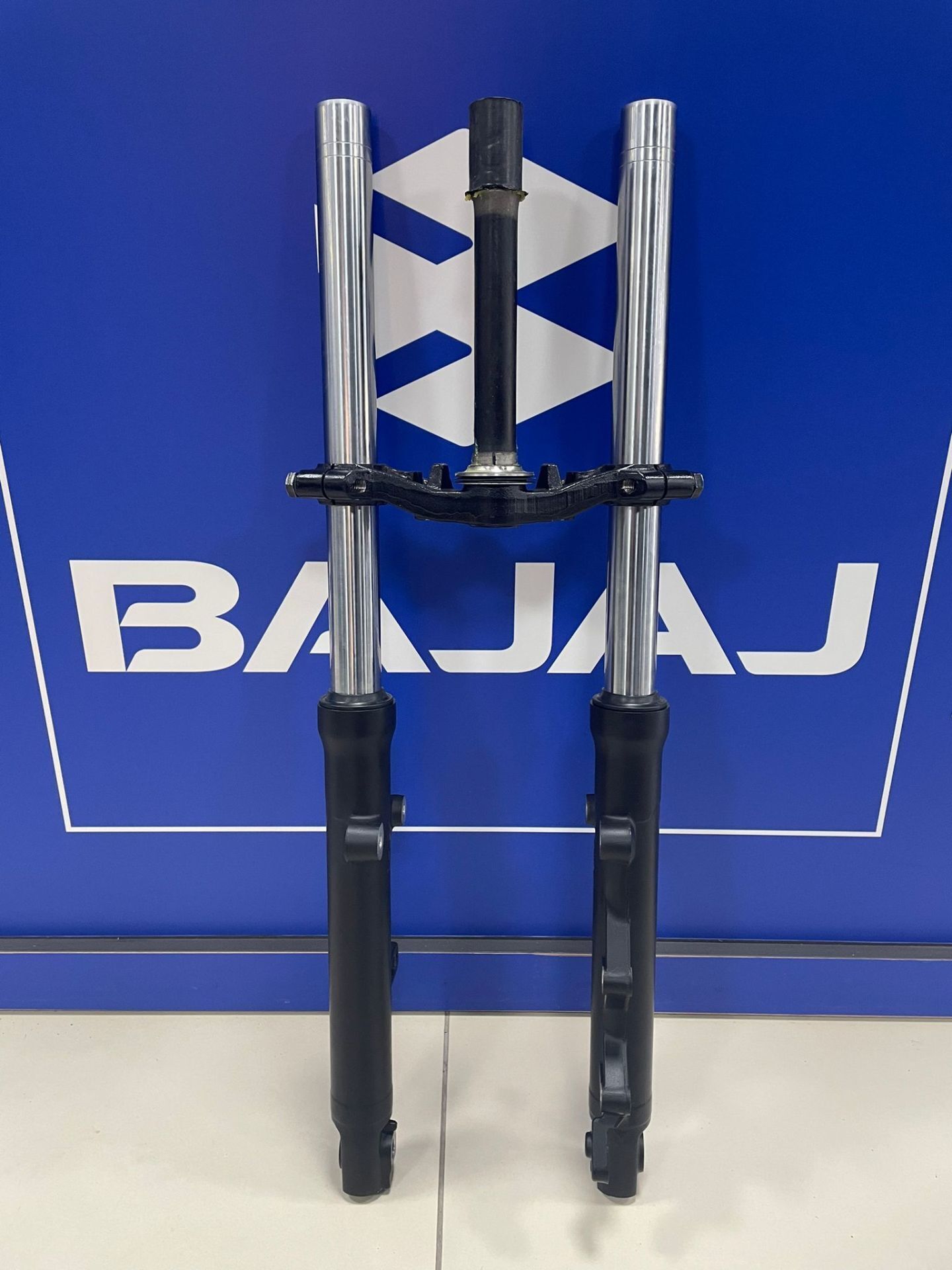 Bajaj Pulsar N160 Ug Ön Amortisör Çatal Komple