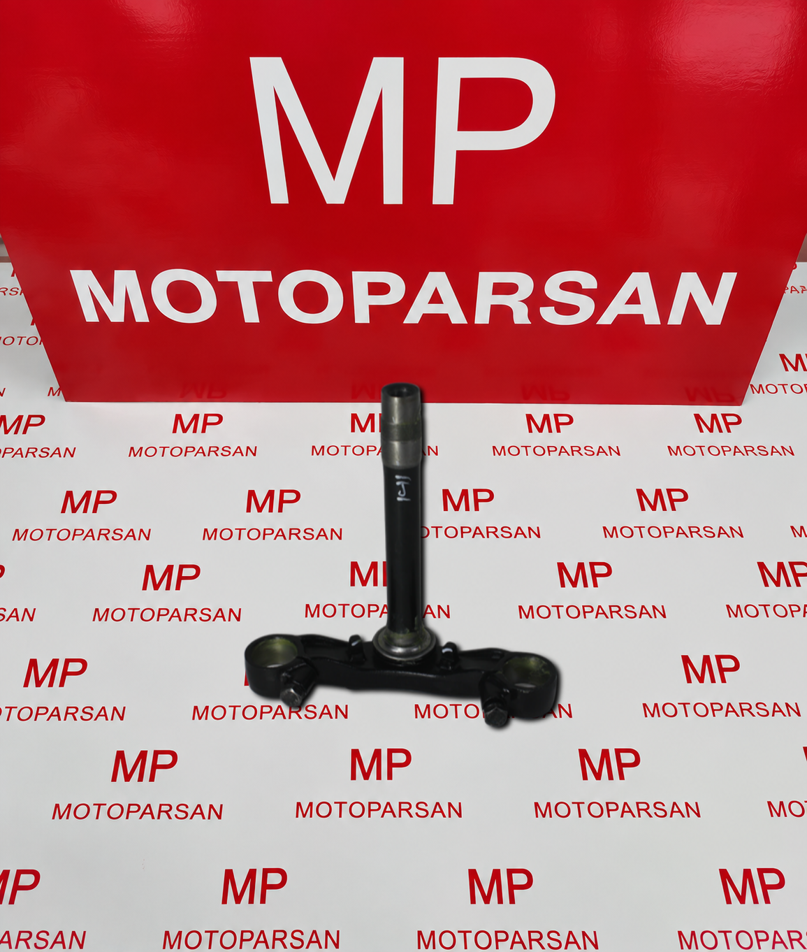 Bajaj Pulsar RS200 UG Direksiyon Alt Mesnet Kelepçe