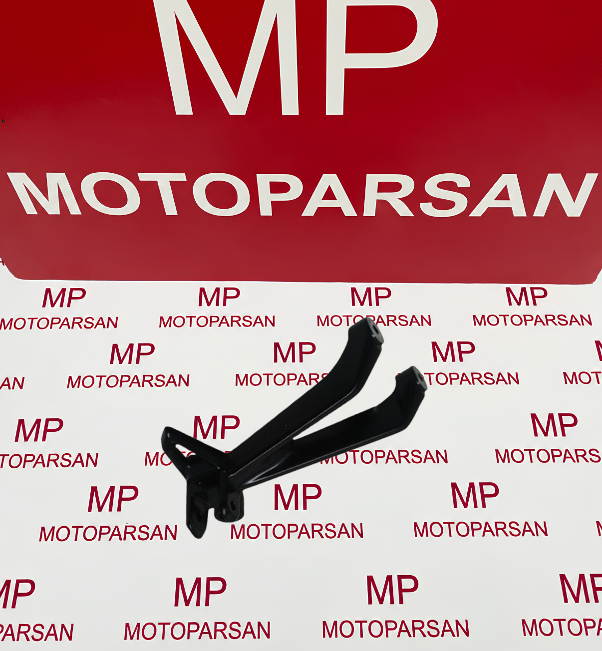 Bajaj Pulsar N250 Arka Sağ Basamak Demiri Braket Siyah