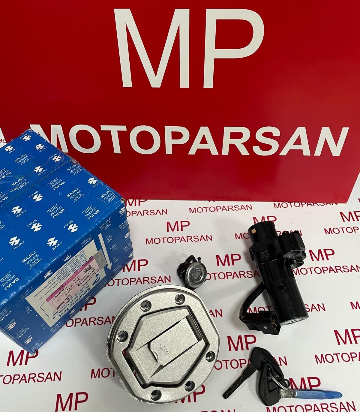 Bajaj Pulsar NS200 Kontak Komple Euro 4 - 5 Yakıt Depo Kapağı İle Beraber