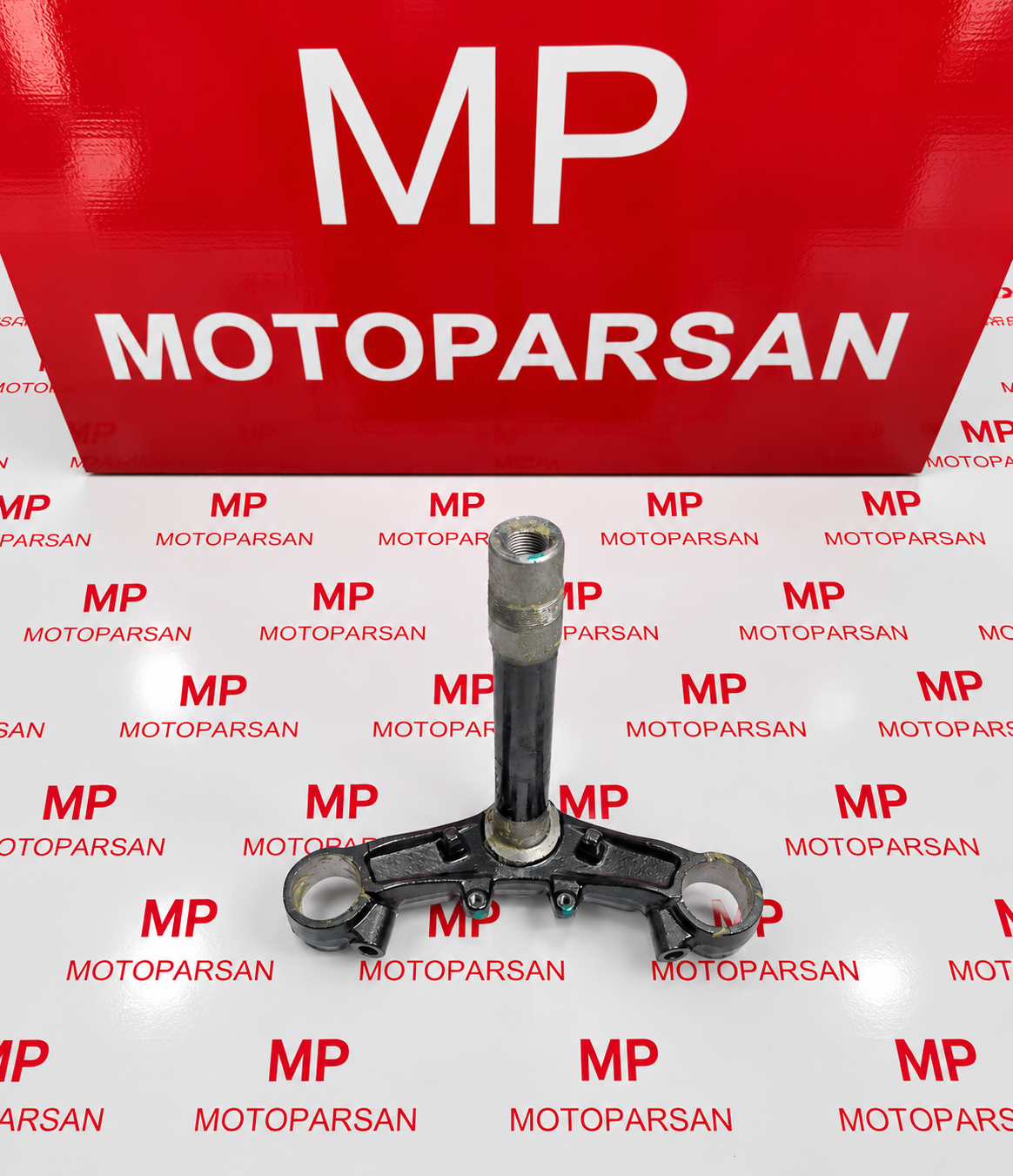 Bajaj Pulsar RS200 Direksiyon Alt Kelepçe Mili Çatal Mesnet Euro 4 - 5 - 5+
