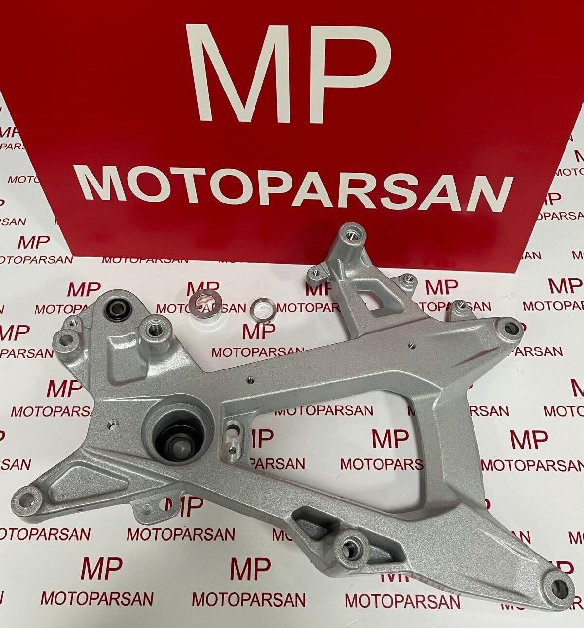 Kanuni Seha125 Egzoz Bağlantı Demiri