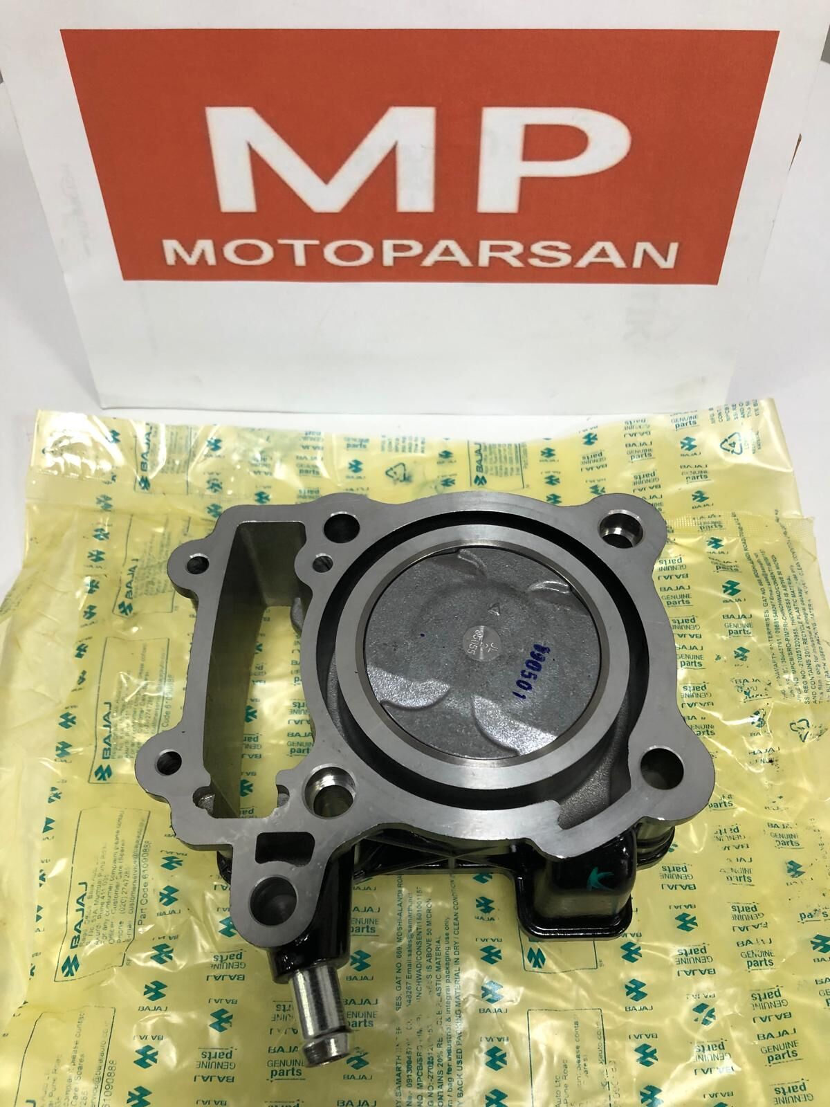 Bajaj Pulsar RS200 Silindir+Piston+Segman Takımı Orjinal