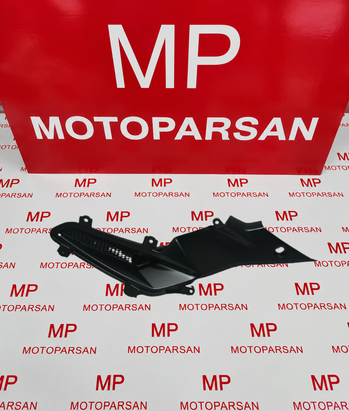 Bajaj Pulsar F250 Ön Sağ Grenaj Dekoratif Kapak