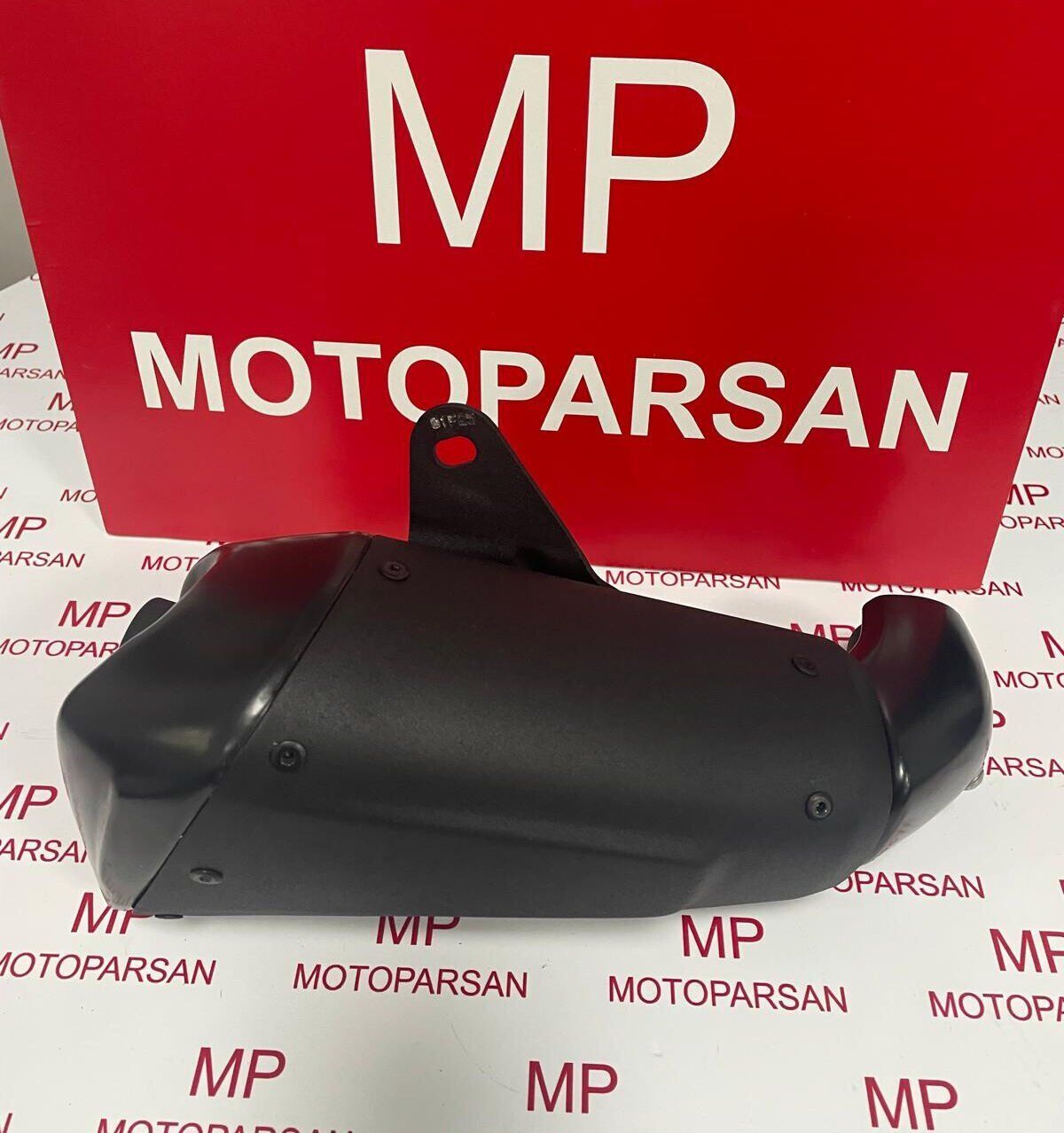 Bajaj Pulsar N250 Egzoz Egsoz Susturucu Tüp Arka